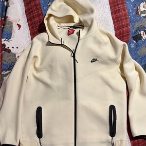 Nike Men's Off-White Hoodie Sweater